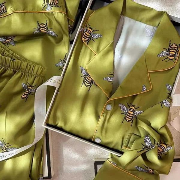 2026 New Lingerie Womens Pajama Set Spring Autumn 2 Piece Pyjama Bee Print pijamas woman Pocket Faux Silk Satin Sleepwear Long Sleeve Pijama Mujer Pjs Homewear