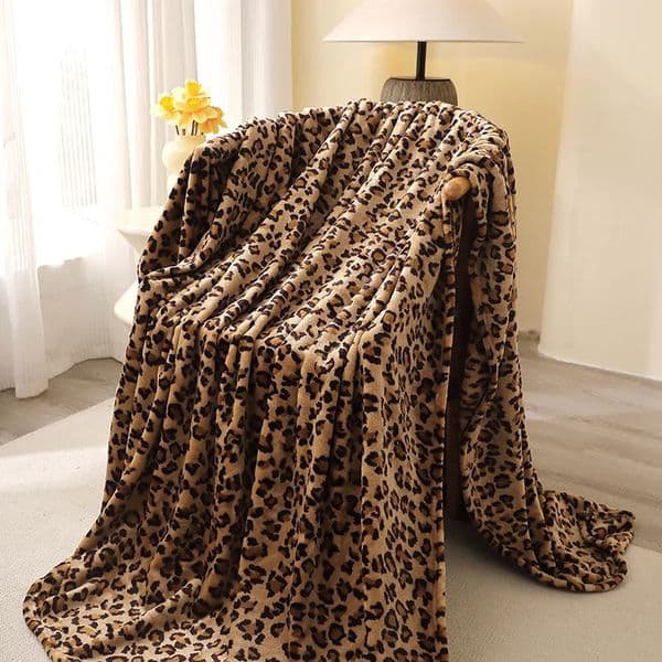 1 UltraSoft Stylish Leopard Print Lightweight Blanket AllSeason Warm and Comfortable Perfect for Sofa Bed Living Room Decor 260228