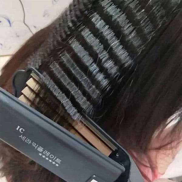 Professional Fast Fluffy Hair Crimper Corn Corrugated Crimping Electric Wave Curler Iron Fashion Curling Styling Tools H260302