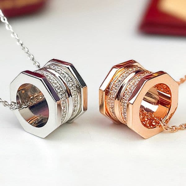 designer necklace designer bracelet designer new diamond chain classic design charms pendant love necklace for women girls titanium steel jewelry