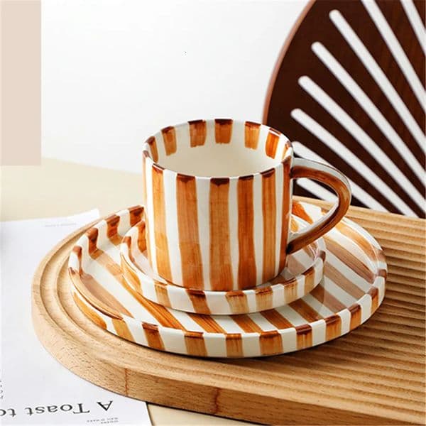 Minimalist striped hand drawn cup and plate set ceramic milk coffee 280ml95oz afternoon tea household drinki 260228BJ