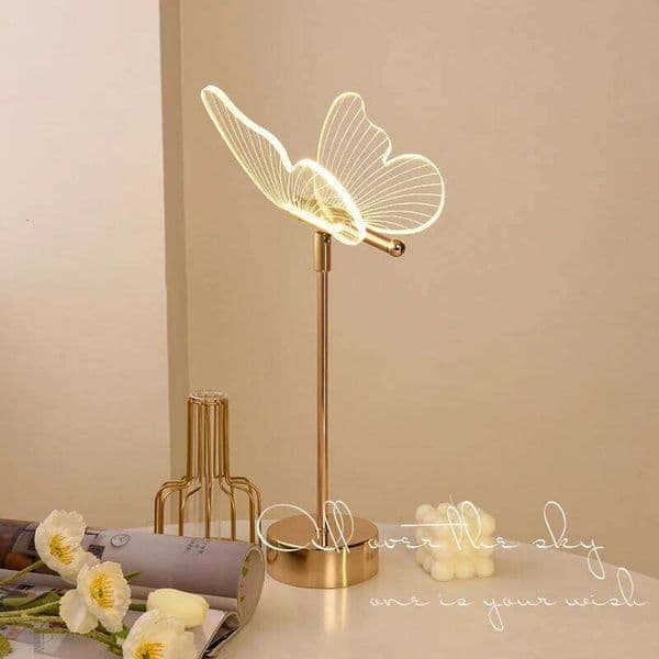 Butterfly Table Lamp Retro Gold Acrylic Desk Lamps Hotel Villa Art For Living Room Bedside Desktop Decor Led Night Lights Z260227