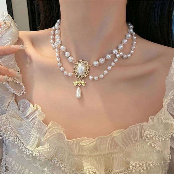 Multi-Layer White Heart Vintage Pearl Choker for Women Elegant Bowknot Pendant Wedding Necklace Jewelry Y260302