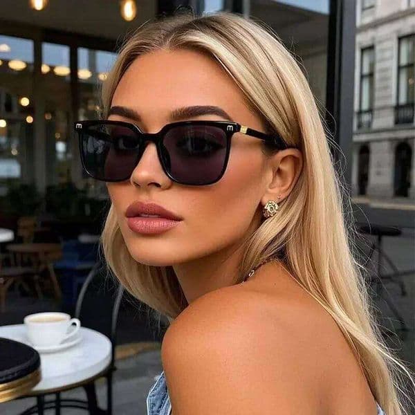 NEW Brand Sunglasses Women's Square Classic Large Frame Fashion Men's Rectangular Letter Design Retro Sun Glasses UV400 Y260302