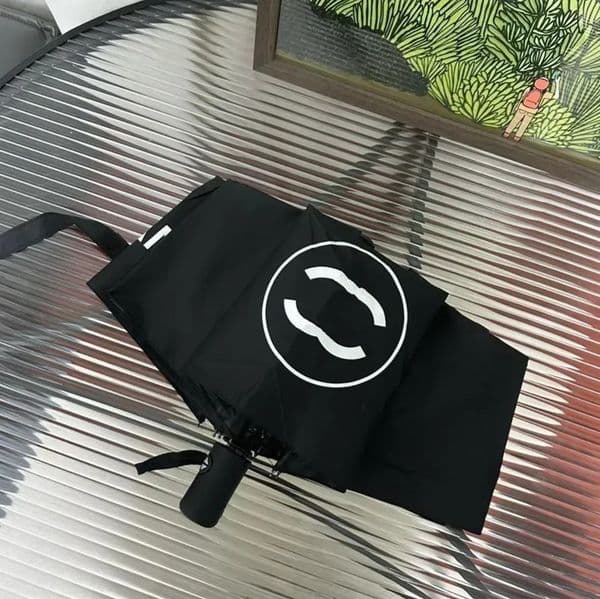 Designer Umbrella Designer luxury Umbrella Automatic Open Close Umbrella, Luxury Classic Triple Fold Sunshade, Portable & Travel-Friendly Sun Sun