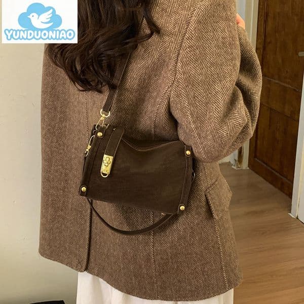 YUNDUONIAO new retro light luxury fashion high end women s luggage new commuting multifunctional handbag fashion handbag