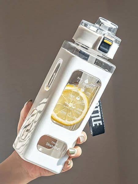1 piece white 700ml sports water bottle portable sippy cup Suitable for outdoor sports cycling and carrying 260204