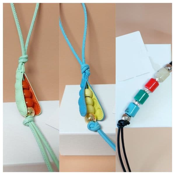 High-Quty Bag Charms Designer Pea Pod Genuine Leather Car Key Chain Pendant Couples Bag Accessory Car Decor Keyring Bag Accessories L260525V6W7