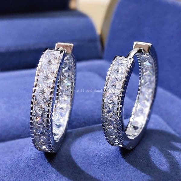 Iced Out Cubic Zircon Diamond Hoop Earrin Ear Cuff Charm Buckle Designer Jewelry Silver Gold Crystal Cross Leaf Heart Clip Ear Rings Woman Gift Fashion Fine Jewelry