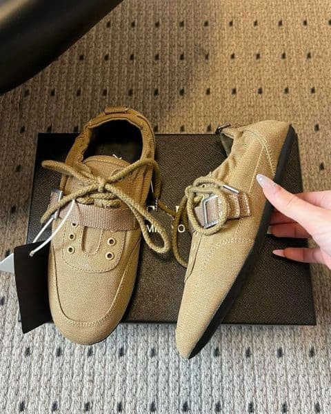 Fashion Women Collapse Canvas Sneakers Buckled Strap Flexible Rubber Sole Runner Sport Lady Comfort Street Wear Casual Walking Footwear EU35-41
