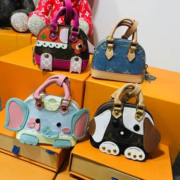 Designer Keychain Mini Bag Designer Key Chain Bag Charm Keychain Leather Man Woman Wallet Bags Pendant Coins Purse