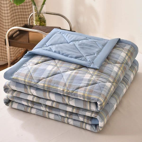 Summer Thin Comforter Soft Air-Conditioned Four Season Comforter Machine Washable Single Double Blanket Ultrasonic Quilted Quilt 260304