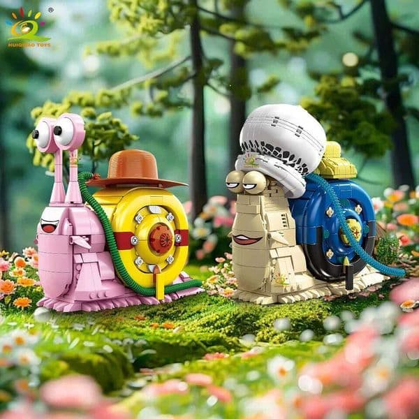 HUIQIBAO MOC Snail Insect Model Building Block Phone Bug Series Bricks Set Construction Toy For Children Desk Home Decoration Z260305