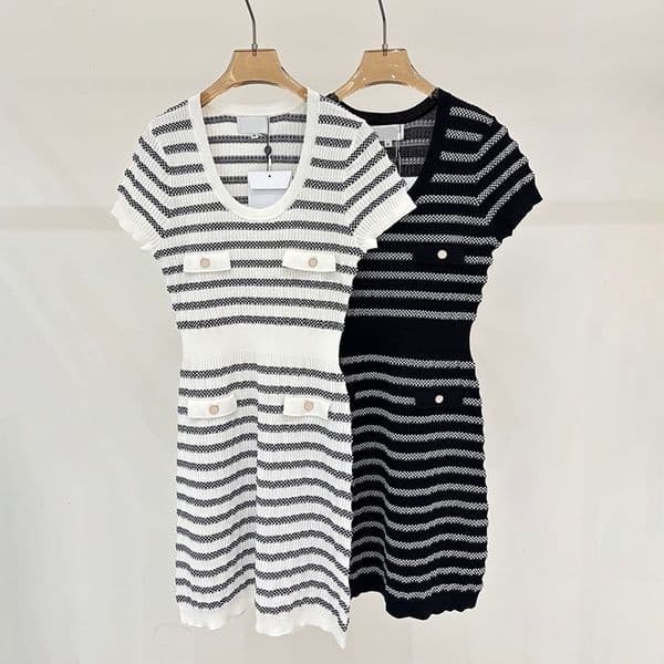 Designer Women Casual Knitted Dresses Striped Print Round Neck Long Dress Summer Vacation Party Dinner Pencil Dresses