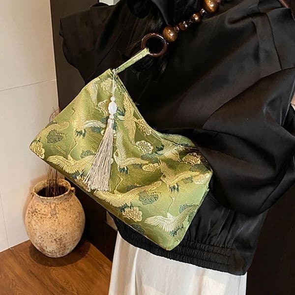 Mothers Day Gift Embroidered Underarm Bag Chinese Style Tassel Handbags 2025 Temperament Single Shoulder Bags260306BJ