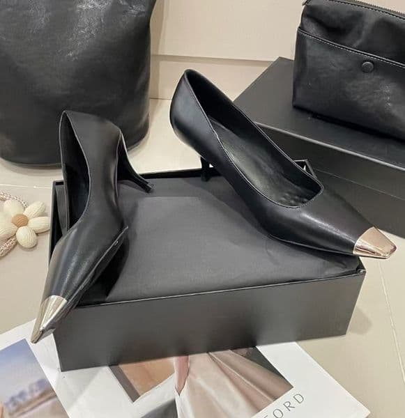Luxury Designer Women Shoes Metal Square Head High Heels Women's Black Low Mouth Comfortable Shoes Thin Heel Single Shoes