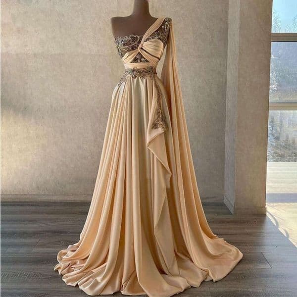 Sexy Off Shoulder Sleeveless Evening Gown Pleated Satin Fluffy Princess Style Mopping Prom Formal Party Dresses F26BC22346
