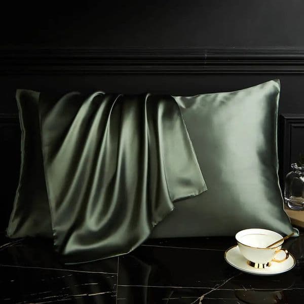 DISANGNI 100 Natural Mulberry Silk Pillowcase for Hair and Skin - Front in Pure Silk Back in Breathable Lyocell Fiber 1 Pack 260228