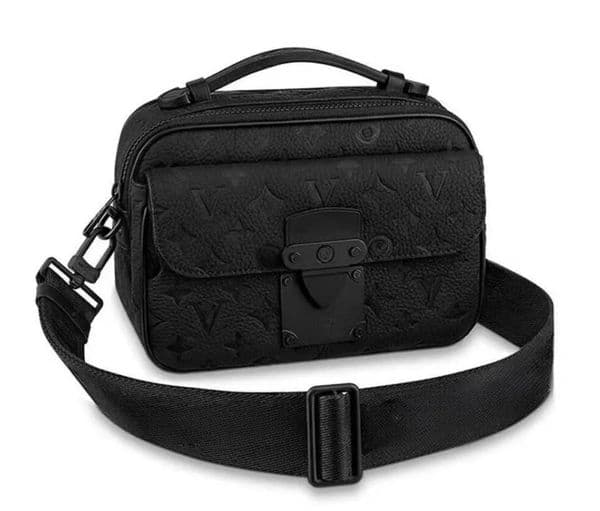 Men Designer Shoulder Bags Man Messenger Bag Crossbody Purse Travel Outdoor Packs Male Luxurys bags Casual Cross Body book bag Mens black sacoche de luxe trio AA55