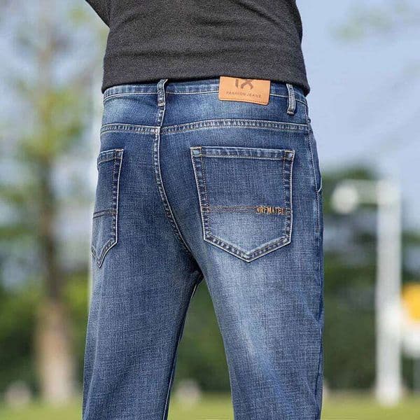 2026 New Autumn Men's Blue Straight-leg Jeans Business Casual Cotton Stretch Denim Pants Male Brand Plus Size 40 42 44 H260306