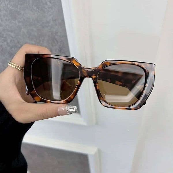Cute Square Sunglasses Women Men Big Frame Stylish Sun Glasses Female Male Brand Fashion Oculos De Sol Z260306