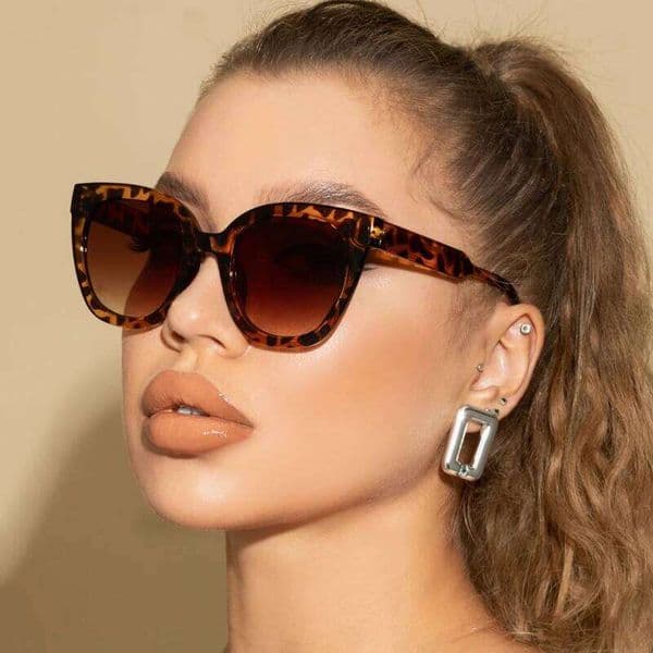 New Women Cat Eye Vintage Sunglasses Brand Retro Gradient Sun Glasses Female Lady Eyeglass Cateye Eyewear Goggles Z260307