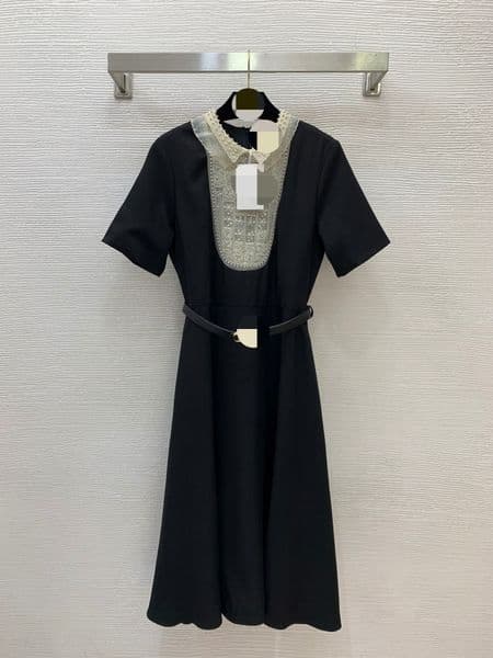 G26030929 2026 new style dress with a baby doll collar, color-blocked and long in length, wide at the bottom, short sleeves! Black, red