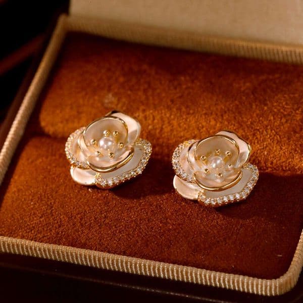 Enamel Drip Glaze Thin-coated Camellia Stud Earrings Light Luxury Sweet And Elegant 2025 New Trendy Earrings