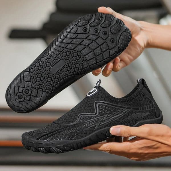 Summer Quick-Drying Beach Water Shoes Unisex Swimming Aqua Slippers Outdoor Activities Surfing on The Sea Five Finger Sandals 260228