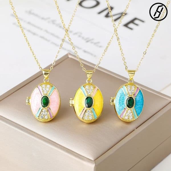 Gold-Plated Photo Box with Green Crystal Enamel Art Oval Pendant O-Chain Necklace New Fashion Women's Jewelry Holiday Party Gift Original Jewelry Designer Necklace