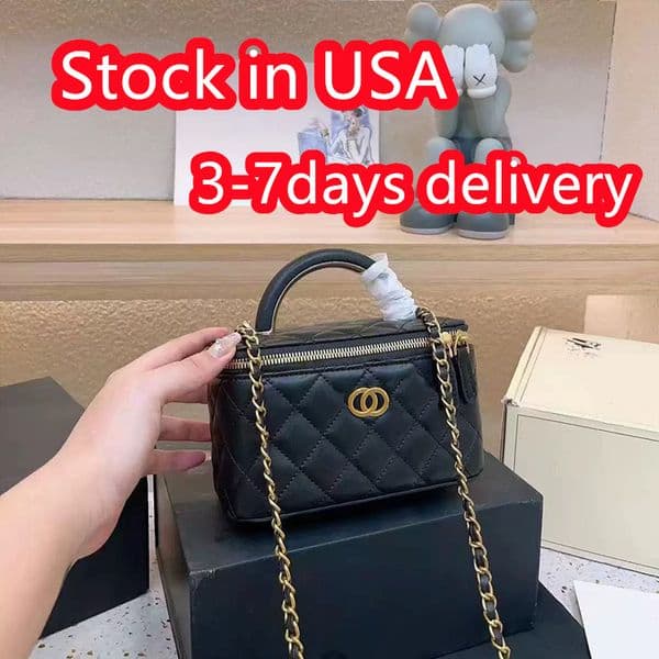 Luxury Makeup bag Women Black Mini Vanity Bag With Top Handle Designer Style With Gold Ball Crossbody Bag Gold Chain Cosmetic Case For Women Shoulder bag