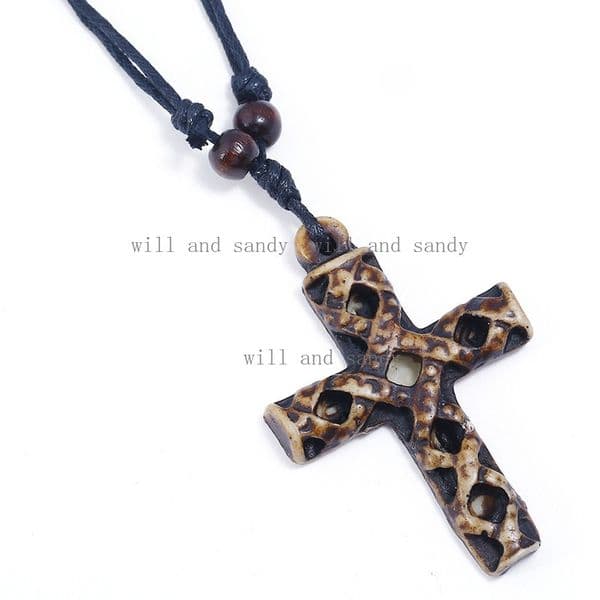 Old Jesus Cross Necklaces Adjustable Long Chain Resin Cross Pendant Prayer Amulet Spiritual Jewelry for Women Men Fashion Jewelry Necklaces Gift