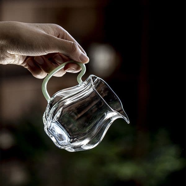 Bestseller Tang and Song Dynasty Glass Ribbed Fair Cup, Ceremony Accessory, Heat-resistant Distributor, Factory Direct Japanese-Style Tea Cup ddmySat