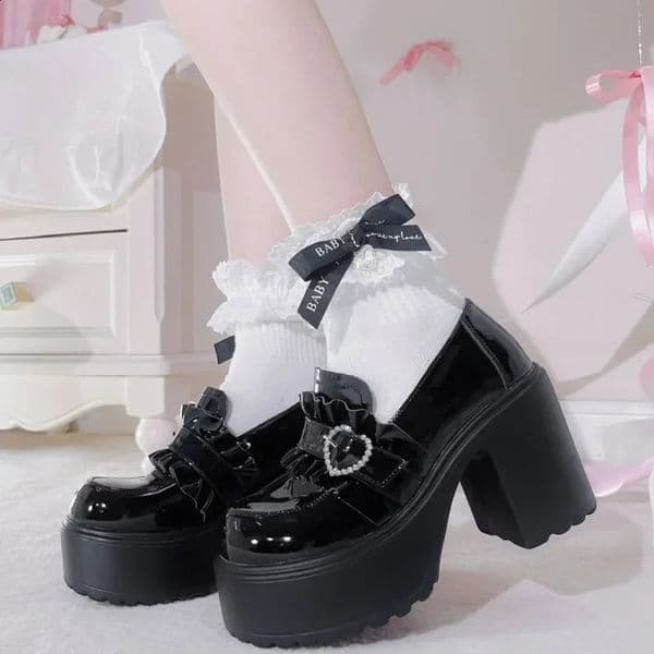Sweet HeartShaped Buckle Lolita High Heels Pump Shoes for Women Y2k PU Leather Waterproof Platform Mary Janes 260306