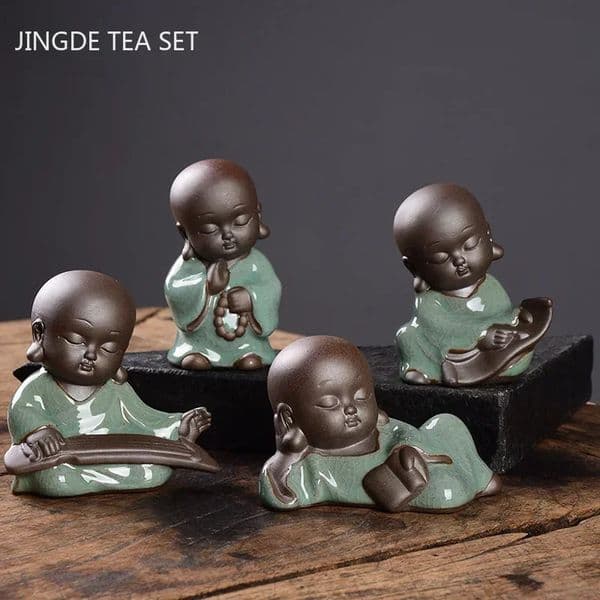 Creativity Purple Clay Tea Pet Ornaments Small Monk Statue Handmade Tea Figurine Boutique Tea Set Decoration Accessories Crafts 260227