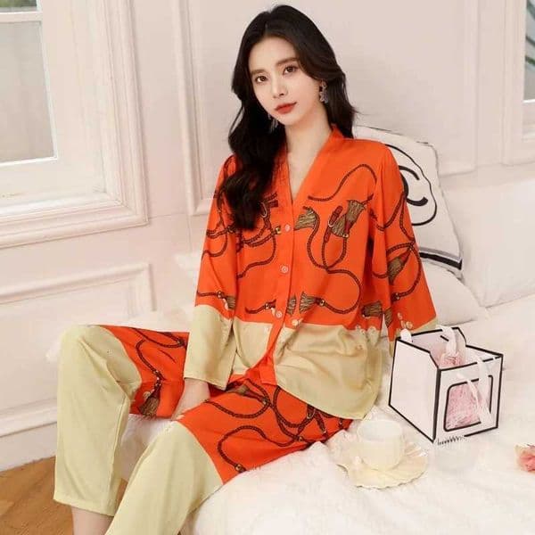Lisacmvpnel Womens Spring New Pajama Set Ice Silk Thin Long Sleeve Suit Sleepwear 2023 New Large Size Printed Pyjamas X260311