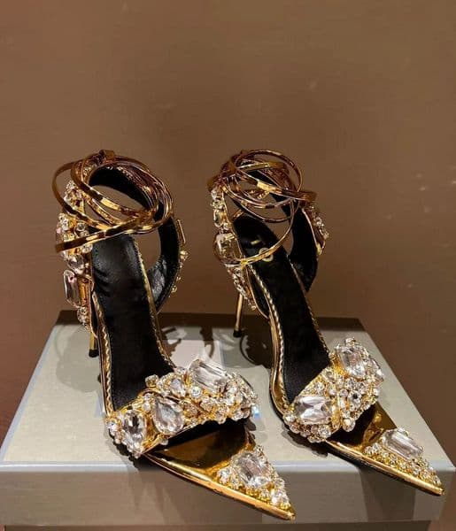 Elegant Brand Top Luxury Women Mirror Leather Sandals Shoes Crystal Stones Pointy Jewel Stiletto Heels Party Wedding Dress Lady Gladiator Sandalias EU35-42