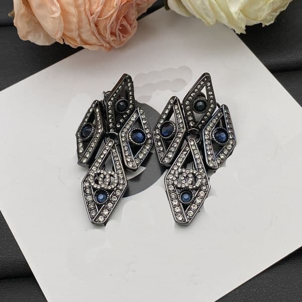 designer jewelry cc earrings Stylish design earrings studs and accessories channels earring