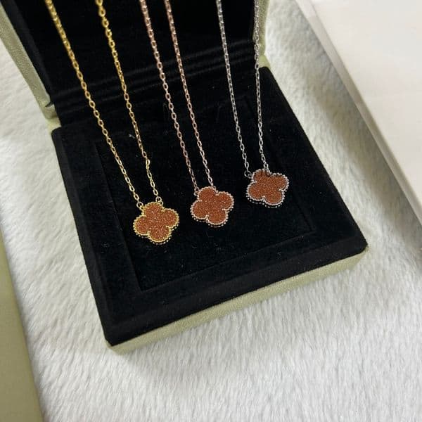 Designer jewelry vanly cleefity necklace Peterite four-leaf clover necklace pendant for girlfriend Valentines Day best friend