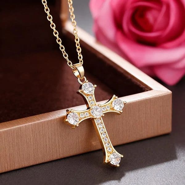 Micro-inlaid Zircon Cross Necklace Pendant Steel High-Grade All-match Jewelry Clavicle Chain Fashion Accessory 260311