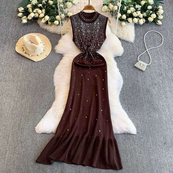 2026 summer French style rhinestone round neck new knitted women's waist cinched fishtail skirt design unique long skirt thumbnail 2