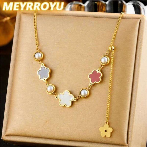 MEYRROYU 316L Stainless Steel White Black Red Five Flower Round Pearl Necklace Womens Trend flowers Neck Jewelry Gift Party H260311