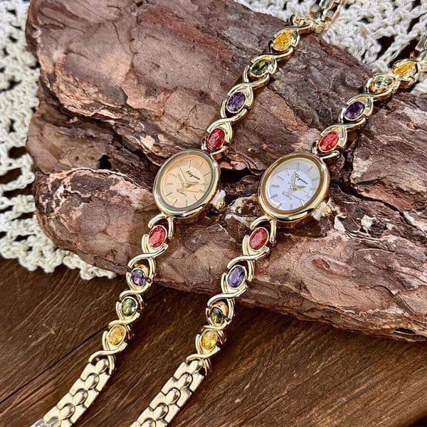 New Arrival TikTok Diamond Embedded Oval Shape Miniature Retro Rainbow Luxury Watch Elegant Compact Design Direct Sale Z260314