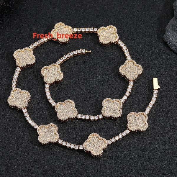 New Diamond Four Leaf Clover Womens Tennis Chain Gold Silver Micro Lay Shining Zircon Tennis Chain Necklace