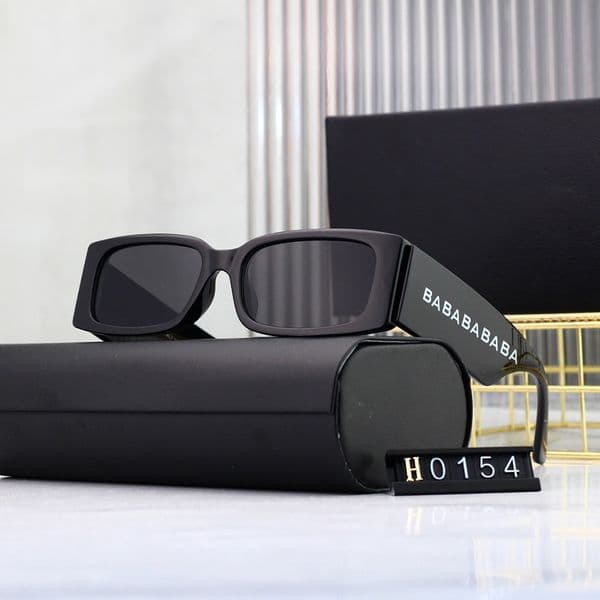 Mens Womens Designer Sunglasses Stylish Sunglasses for Women Men Rectangular Frame Sunglass Vintage Goggle Adumbral Eyeglasses Lady Glasses