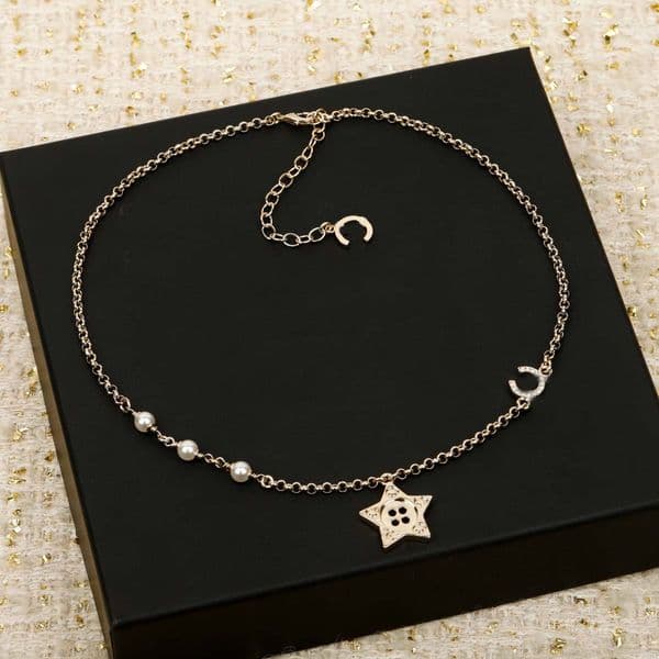 2026 Luxury quality charm pendant necklace with white shell beads in 18k gold plated have stamp simple design star shape earring PS6385B