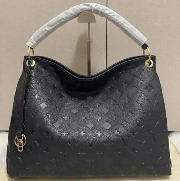 Designer bag Embossed black Flower Large Capacity Tote Fashion Femme eviution Women Shoulder Bags Messenger Handbag Purse Female backpack Shopping Bag