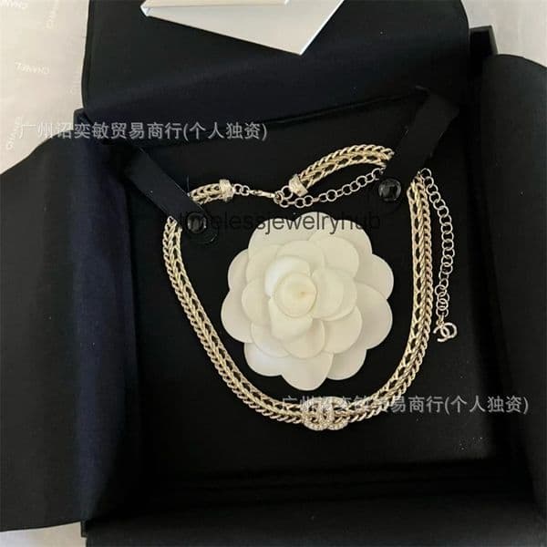 cc necklace Designer Jewelry Inlaid Diamond Black and White Leather Cord Necklace Fashion Chain channels necklace