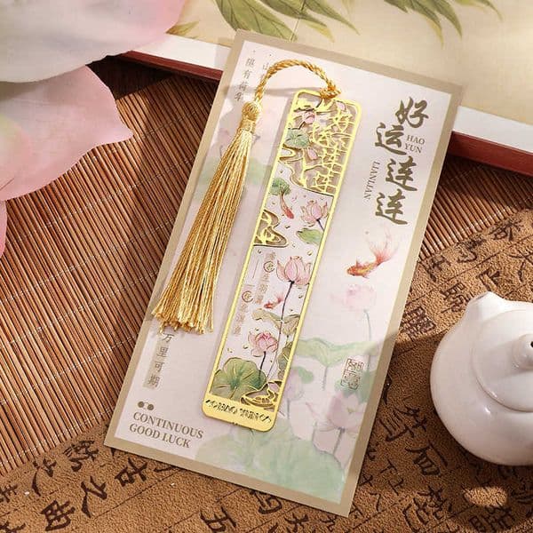 Chinese-style classical metal bookmark with hollow design and tassels a small gift for student rewards L260314