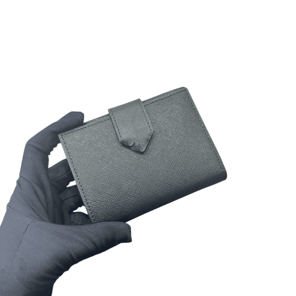 High-quality luxury designer wallet, women's short card wallet, genuine product.